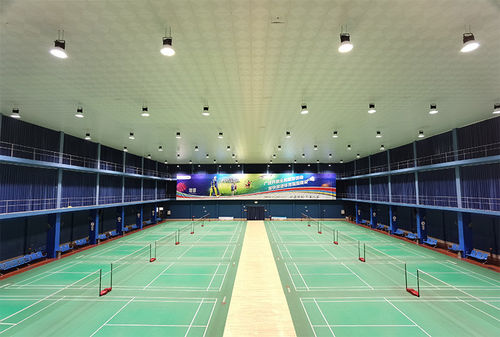 Latest company case about Badminton courts Lighting install in a central Park