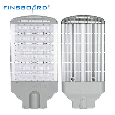 IP65 Waterproof High Transmittance Die-casting Aluminum LED Street Light for Outdoor Environments