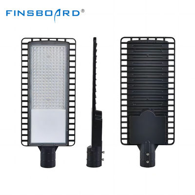 IP65 Waterproof High Brightness LED Street Light with 130-140lm/W Light Efficiency for Outdoor Highway Lighting