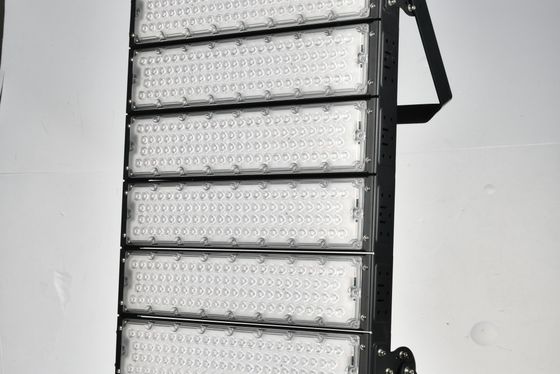2000W IP65 Waterproof LED High Mast Light with 50,000 Hours Lifespan for Stadium and Arena Lighting