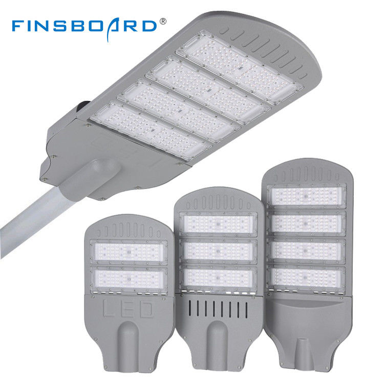 Energy Saving 100W Outdoor LED Street Light with IP65 Protection and SMD3030 Chips for Highways